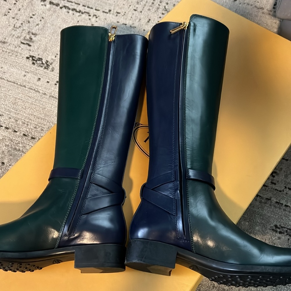Tod’s Leather Boots - Picture 9 of 12